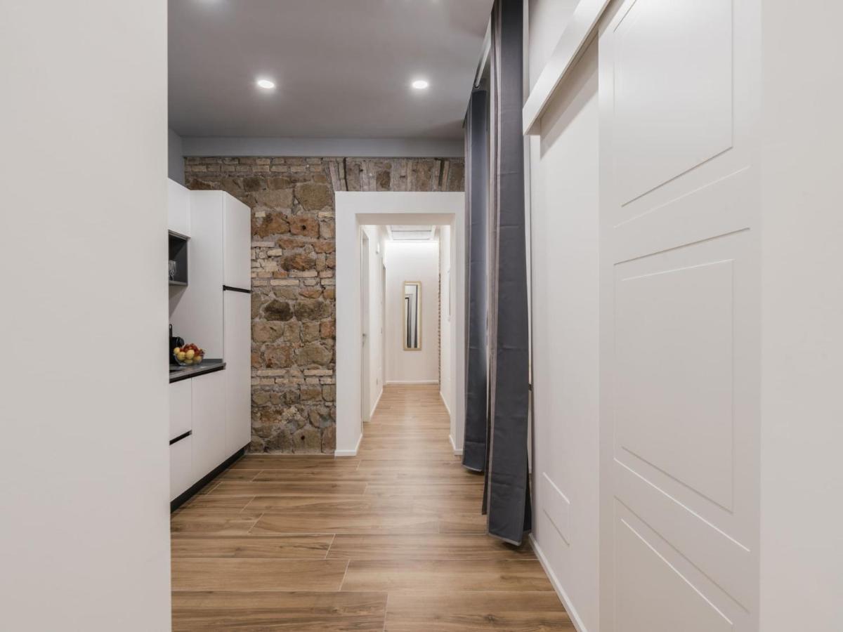 The Best Rent - Modern Three-Bedroom Apartment A Few Steps From The Colosseum 외부 사진