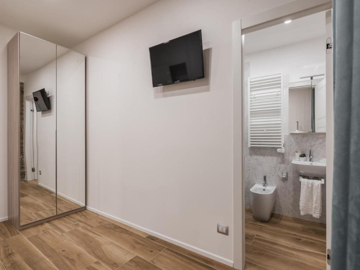 The Best Rent - Modern Three-Bedroom Apartment A Few Steps From The Colosseum 외부 사진